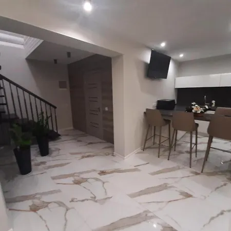 Golden Lemon Apartment Mizhhirya  Exterior photo