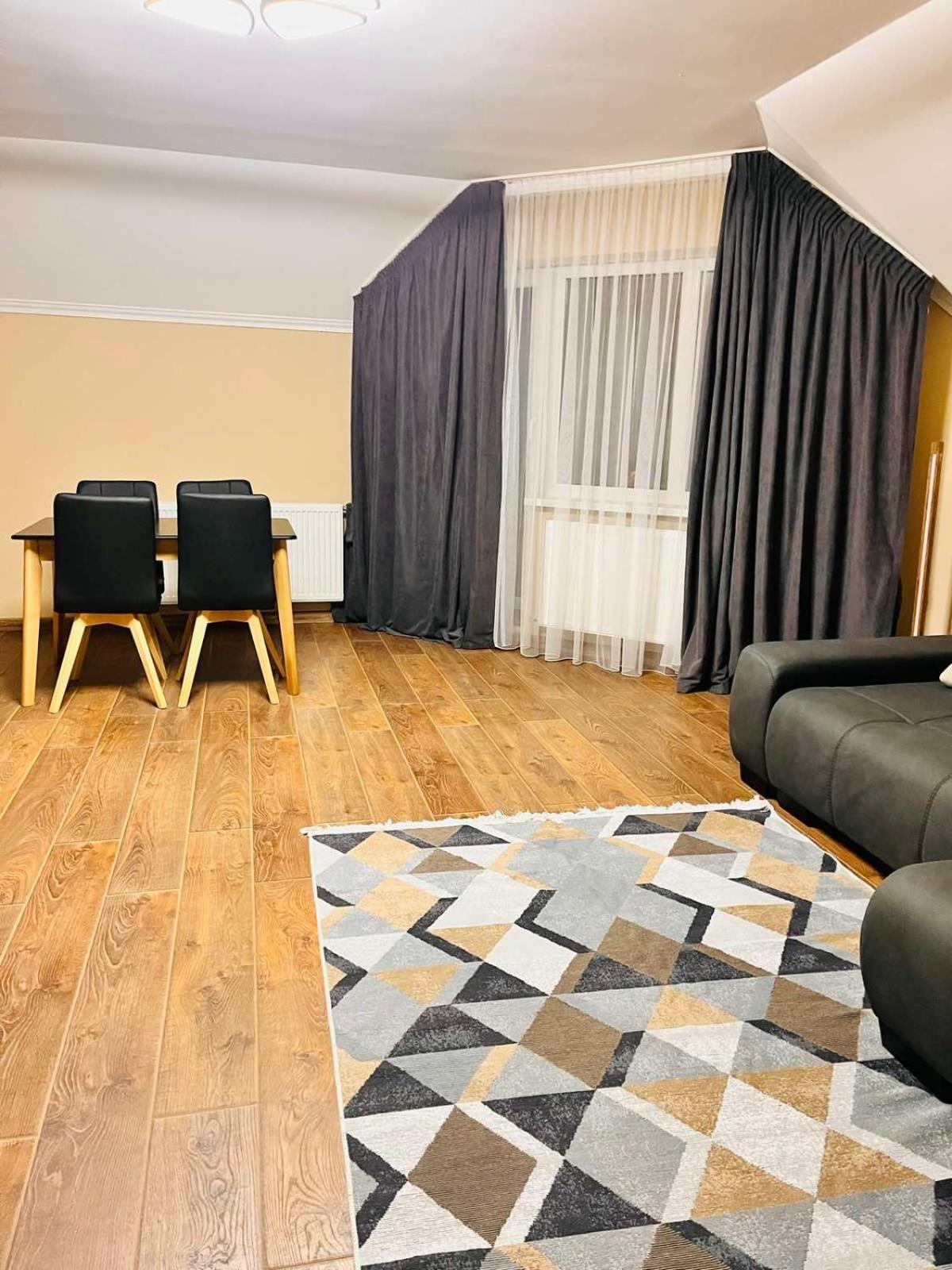 Apartment Golden Lemon